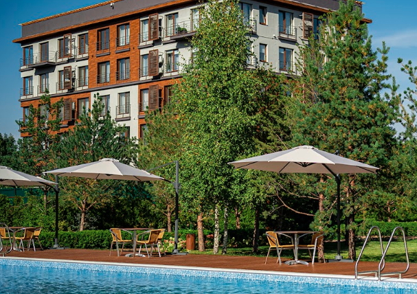 3 vnukovo-tennis-country-club.jpg